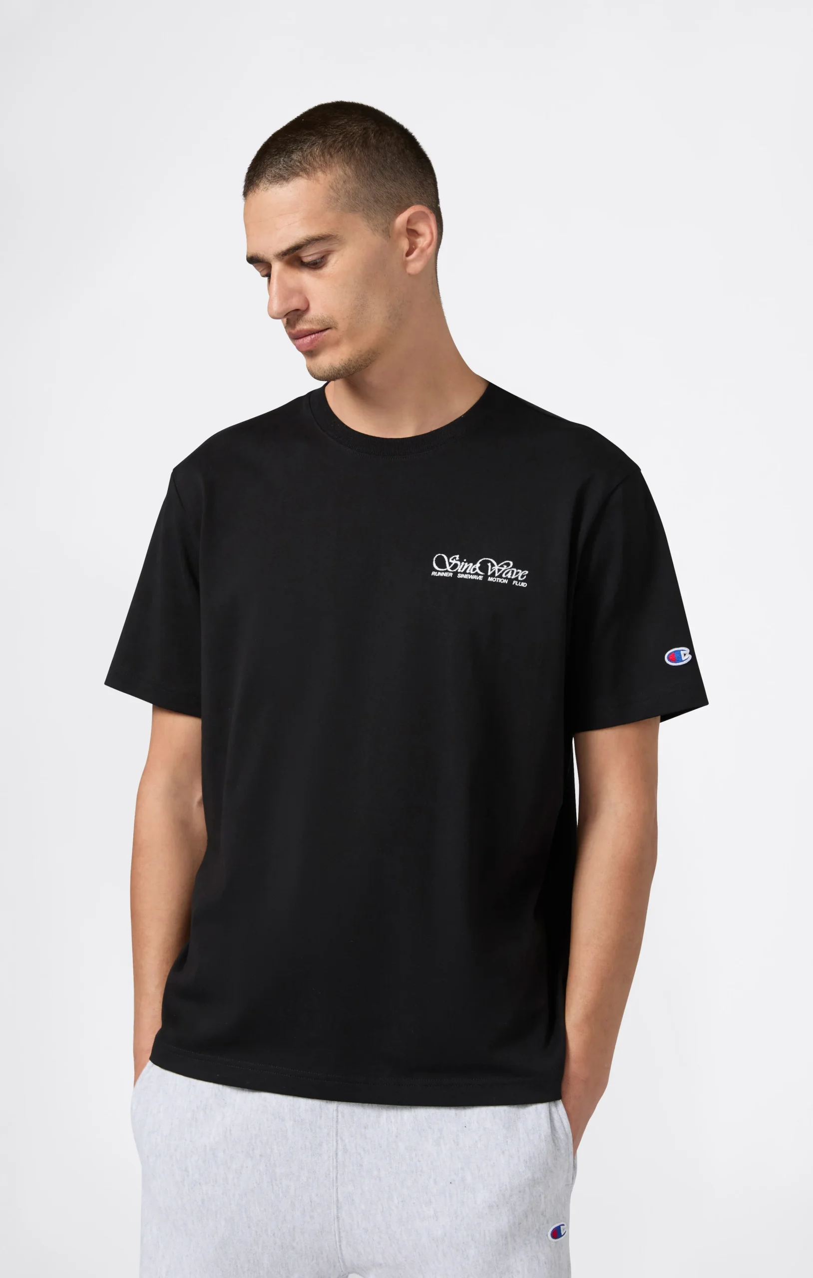 REVERSE WEAVE Men’s Graphic T-Shirt